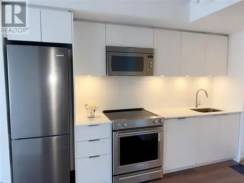 30 Samuel Wood Way Unit# 1909 Toronto ON M9B 0C9