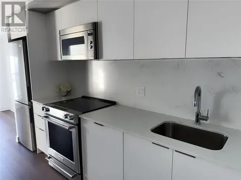 30 Samuel Wood Way Unit# 1909 Toronto ON M9B 0C9