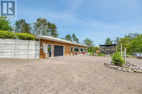 188 Paugh Lake Road Madawaska Valley ON K0J 1B0