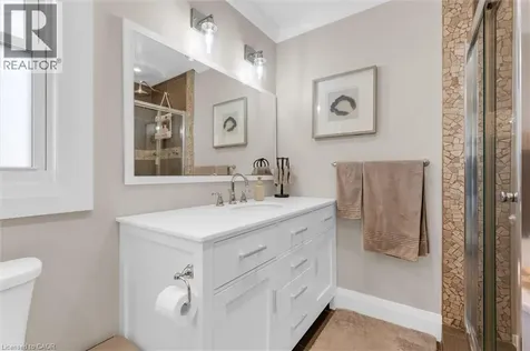 74 Glenview Drive Stoney Creek ON L8G 2L6