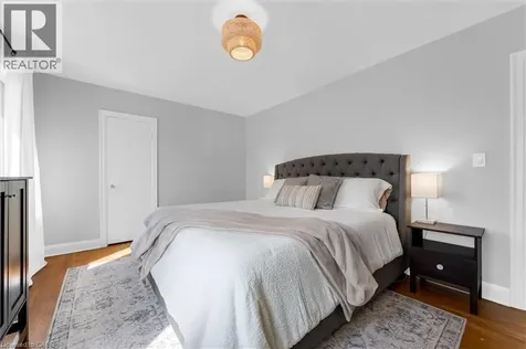 74 Glenview Drive Stoney Creek ON L8G 2L6