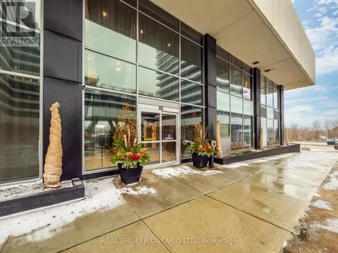 33 Shore Breeze Drive Toronto (mimico) ON M8V 0G1