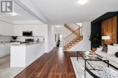9 Mission Street Wasaga Beach ON L9Z 0L8