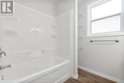 35 Inkerman Street St. Thomas ON N5P 3E9