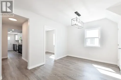 35 Inkerman Street St. Thomas ON N5P 3E9
