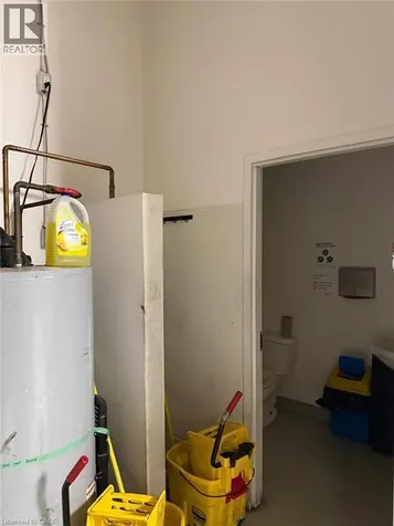 1400 Aimco Boulevard Mississauga ON L4W 4K2