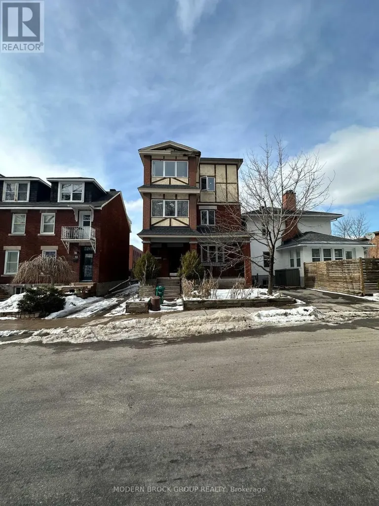 53 Heney Street Ottawa ON K1N 5V6