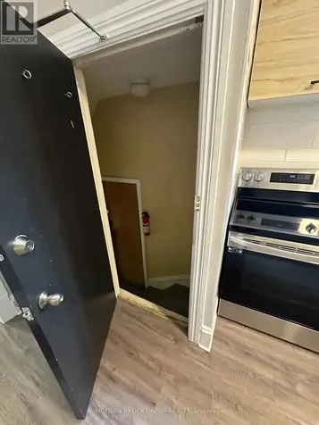 53 Heney Street Ottawa ON K1N 5V6