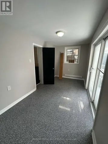 53 Heney Street Ottawa ON K1N 5V6