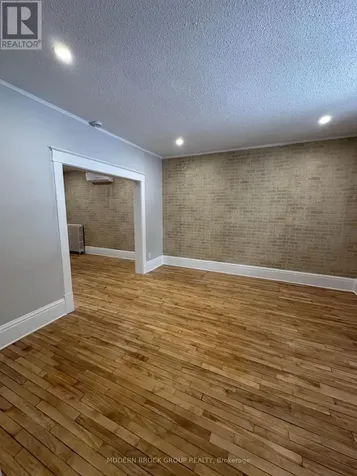 53 Heney Street Ottawa ON K1N 5V6