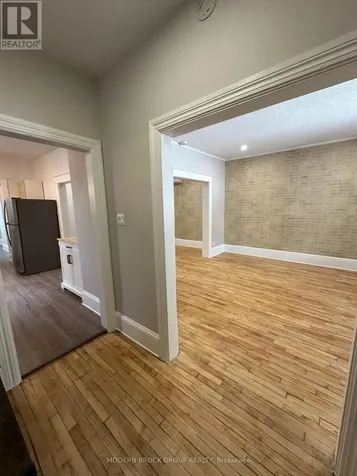 53 Heney Street Ottawa ON K1N 5V6