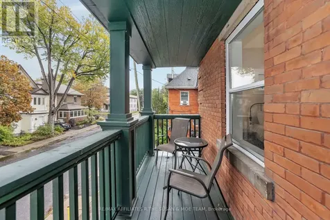 194 Augusta Street Ottawa ON K1N 8C3