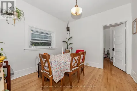 194 Augusta Street Ottawa ON K1N 8C3