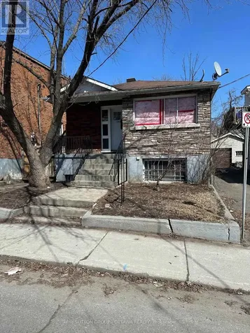 259 Granville Street North Ottawa ON K1L 6Z3