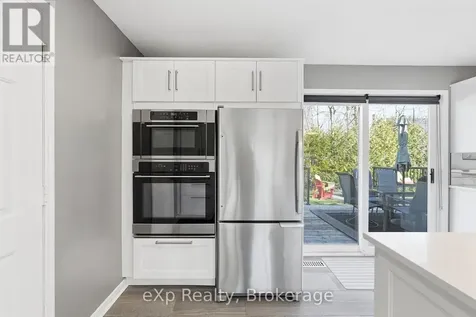 90 Mapleport Crescent South Bruce Peninsula ON N0H 2G0
