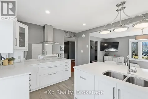 90 Mapleport Crescent South Bruce Peninsula ON N0H 2G0