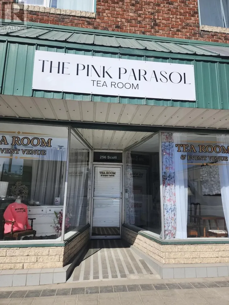 256-258 Scott Street Fort Frances ON P9A 1G7