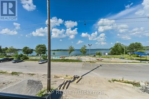 48 Wyn Wood Lane Orillia ON L3V 8P7