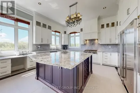 3141 Vivian Road Whitchurch-stouffville ON L3Y 4W1