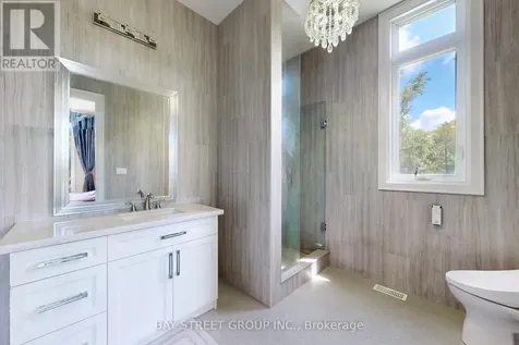 3141 Vivian Road Whitchurch-stouffville ON L3Y 4W1