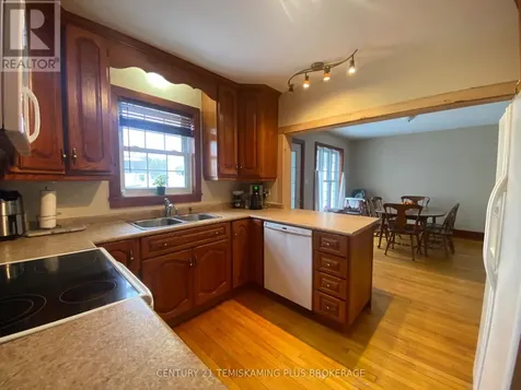 6739 Hwy 11 N Highway Temagami ON P0H 2H0