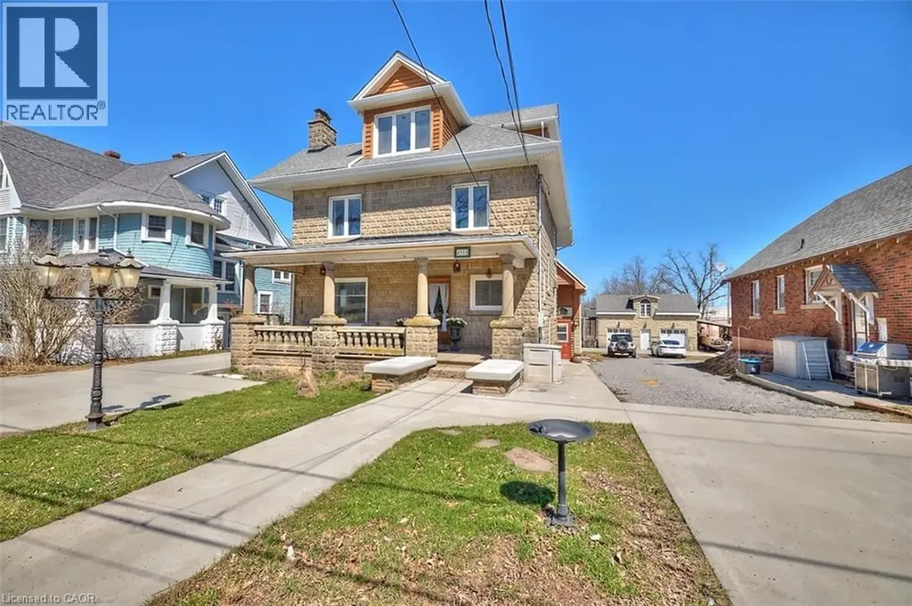 4915 King Street Beamsville ON L0R 1B0