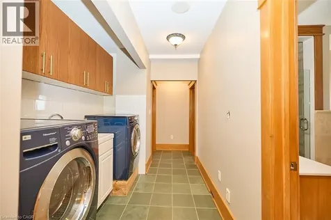 4915 King Street Beamsville ON L0R 1B0