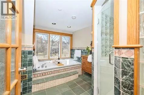 4915 King Street Beamsville ON L0R 1B0