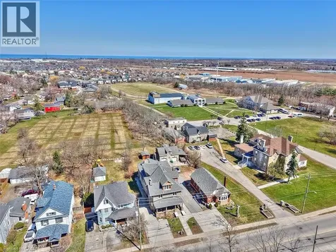 4915 King Street Beamsville ON L0R 1B0