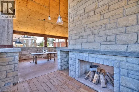 4915 King Street Beamsville ON L0R 1B0