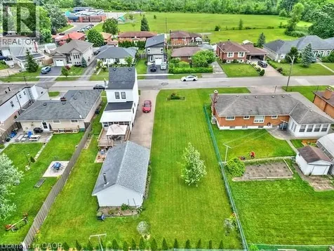 314 Marshall Avenue Welland ON L3C 2N6