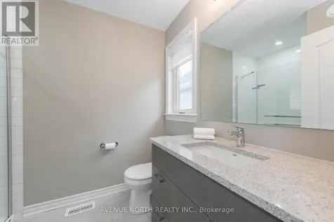 707 Moonflower Crescent Ottawa ON K1T 0X8