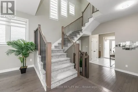 707 Moonflower Crescent Ottawa ON K1T 0X8