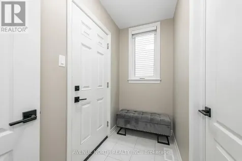 707 Moonflower Crescent Ottawa ON K1T 0X8