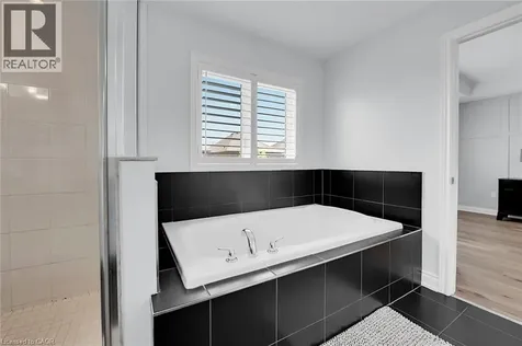 78 Chaumont Drive Stoney Creek ON L8J 0J8