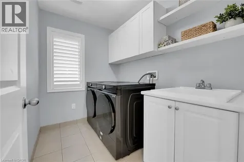 78 Chaumont Drive Stoney Creek ON L8J 0J8