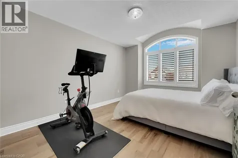 78 Chaumont Drive Stoney Creek ON L8J 0J8