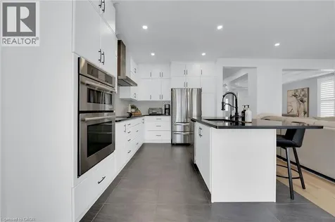 78 Chaumont Drive Stoney Creek ON L8J 0J8