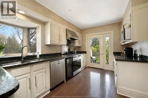 7505 Riverside Drive East Windsor ON N8S 1C8