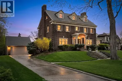 7505 Riverside Drive East Windsor ON N8S 1C8