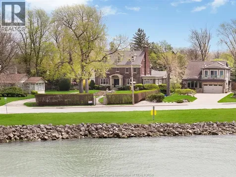 7505 Riverside Drive East Windsor ON N8S 1C8