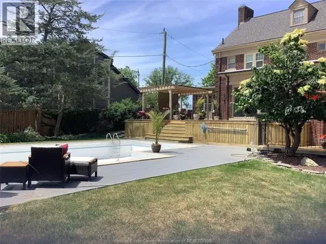 7505 Riverside Drive East Windsor ON N8S 1C8
