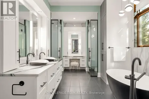 77 Placel Road Ottawa ON K1L 5B9