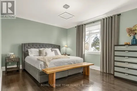 77 Placel Road Ottawa ON K1L 5B9