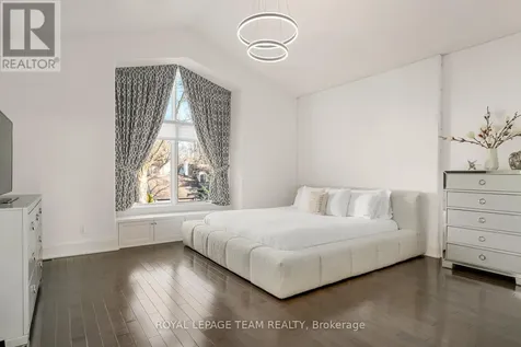 77 Placel Road Ottawa ON K1L 5B9