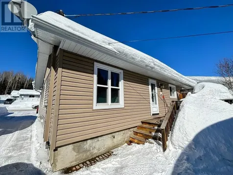 48 Redwing Avenue Manitouwadge ON P0T 2C0