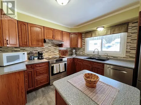 48 Redwing Avenue Manitouwadge ON P0T 2C0