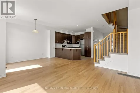 430 Foxhall Way Ottawa ON K2M 0G1