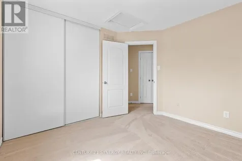 430 Foxhall Way Ottawa ON K2M 0G1