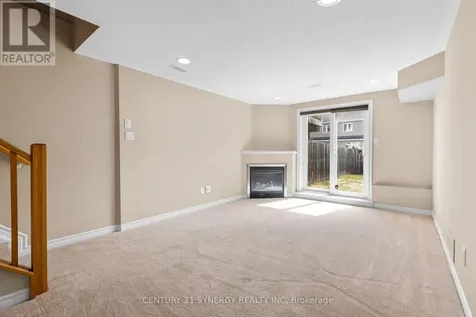 430 Foxhall Way Ottawa ON K2M 0G1